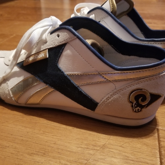 rams tennis shoes